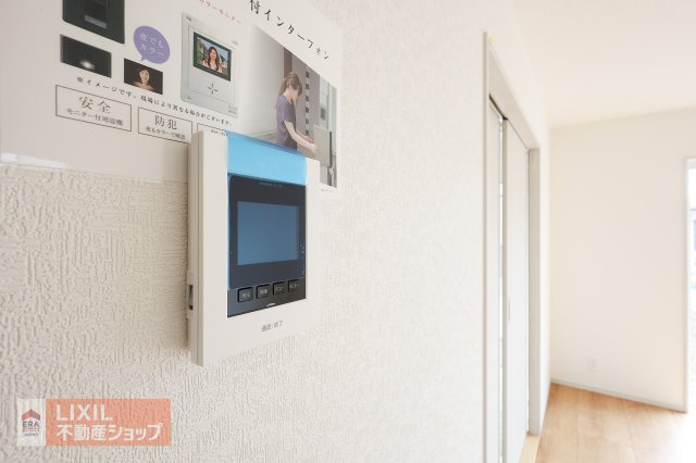 【TVインターホン】現地完成写真。カラーTVインターホン。