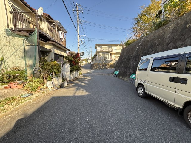 前面道路広々しております