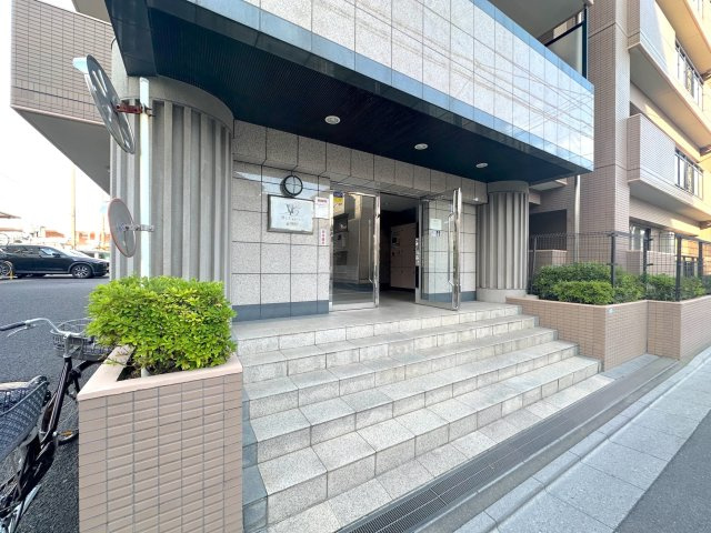 エントランス外