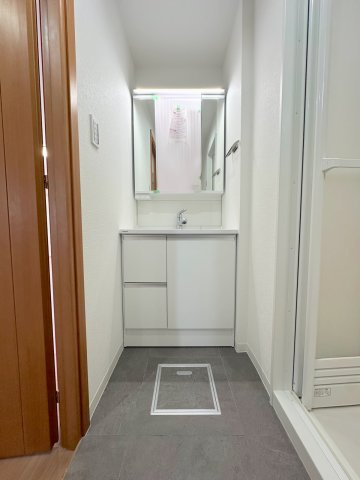 洗面台新規交換