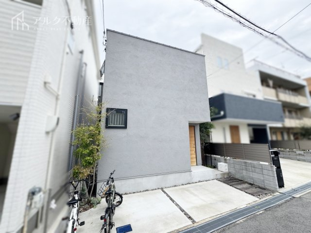 外観：328000543364