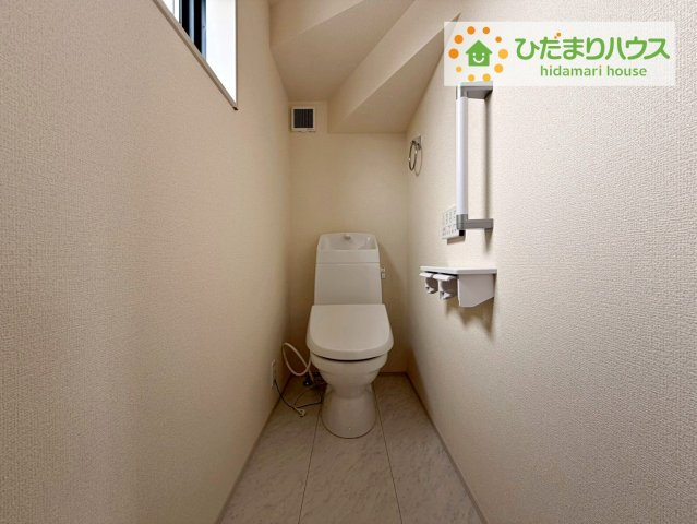 環境にもやさしい、少ない水量でしっかり流す節水型トイレを設置！