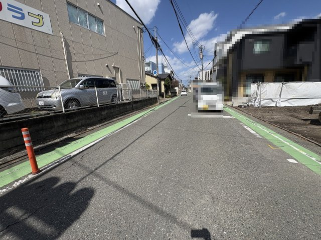 現地写真。前面道路です。