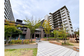 ローレルスクエア長岡京ザ・マークス　サウスコートの外観