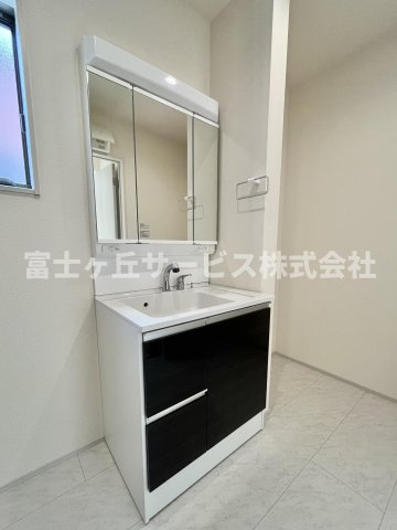独立洗面台です