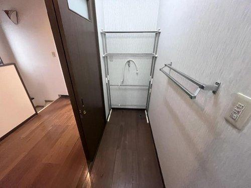 脱衣・洗濯機置き場
