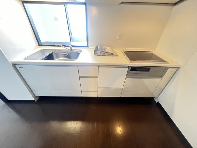 キッチンでお料理をお楽しみください