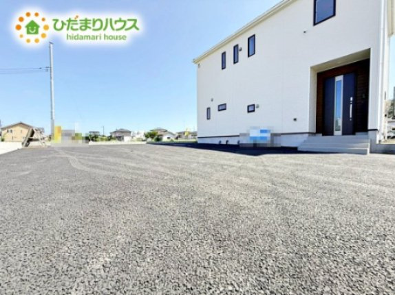 マイホームなら駐車場代がかかりません。しかも、自宅の駐車場で洗車が出来ます！今までコイン洗車に行っていた手間も省けて、節約にも繋がります(^^♪