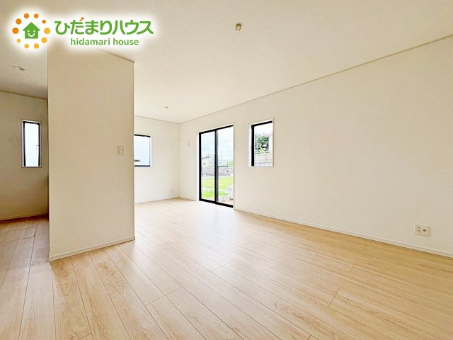 大型テレビに大型ソファー(^^)どんなインテリアにするか考えただけでわくわくしますね！