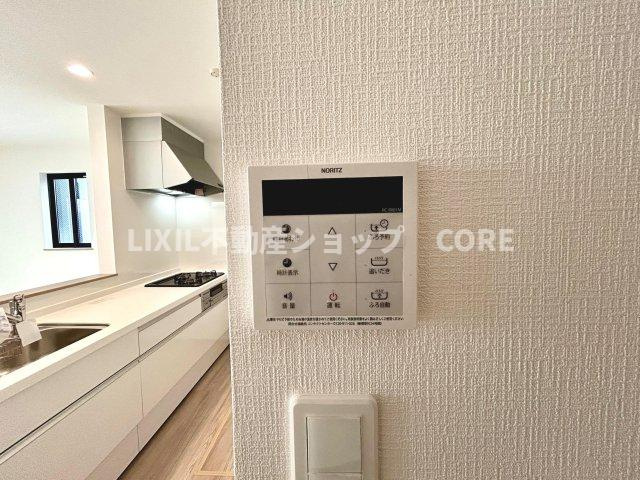 ボタン一つで簡単にお湯張り完了！すぐにくつろぎの時間が過ごせます。