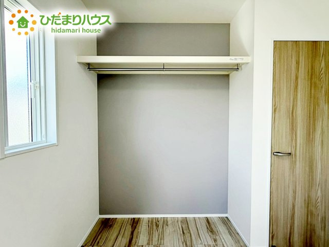 お洋服の多い女性に人気！収納力の高いクローゼット付☆彡