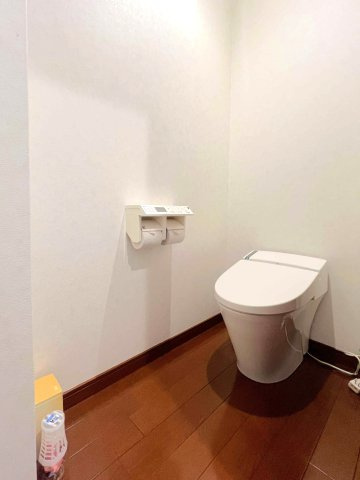 タンクレストイレでスタイリッシュな空間！