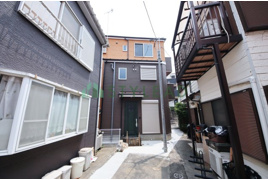 横浜市西区西戸部町の新築戸建ての外観