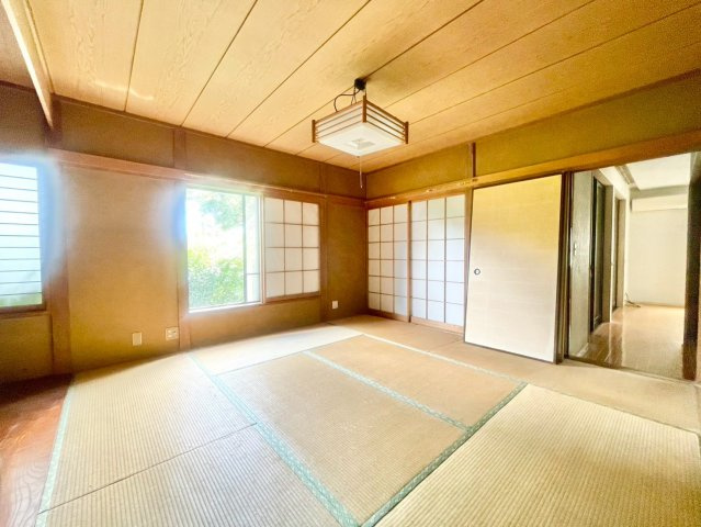 1階の和室♪照明付き☆