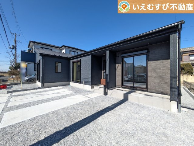 ガーデニングが楽しめそう　季節の草花で彩りを！ガーデニングで緑あふれる景色を作るのも楽しみ♪
