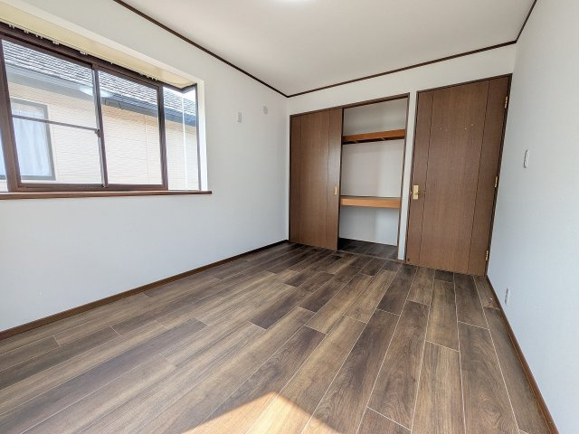 ～収納力の高いクローゼット完備～