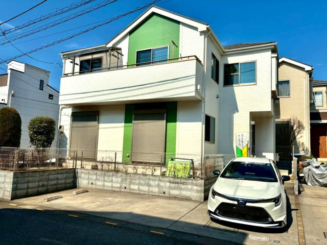■南西道路（幅員6ｍ）につき陽当り良好　■駐車2台（車種による）+庭付き　■2026年新規リフォーム済み！　■戸塚南小学校まで徒歩7分（約500ｍ）、戸塚西中学校まで徒歩14分（約1100ｍ）！