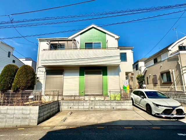 ■南西道路（幅員6ｍ）につき陽当り良好　■駐車2台（車種による）+庭付き　■2026年新規リフォーム済み！　■戸塚南小学校まで徒歩7分（約500ｍ）、戸塚西中学校まで徒歩14分（約1100ｍ）！