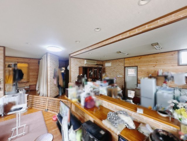 ■事務室｜事務所として活用していただけます。居室の一室や、趣味スペースとして活用しても良いですね♪