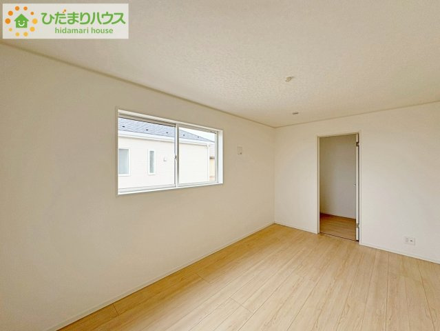 ゆとりのある主寝室！ご家族全員で寝れちゃいます(^^♪