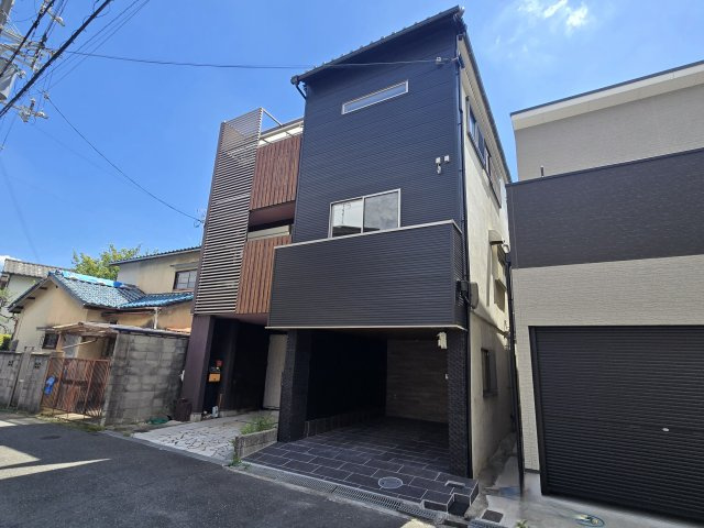 外観：327001673672