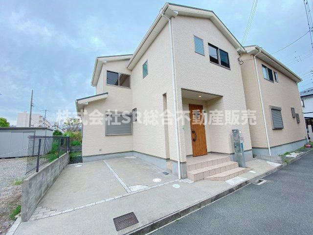 外観：327002263222