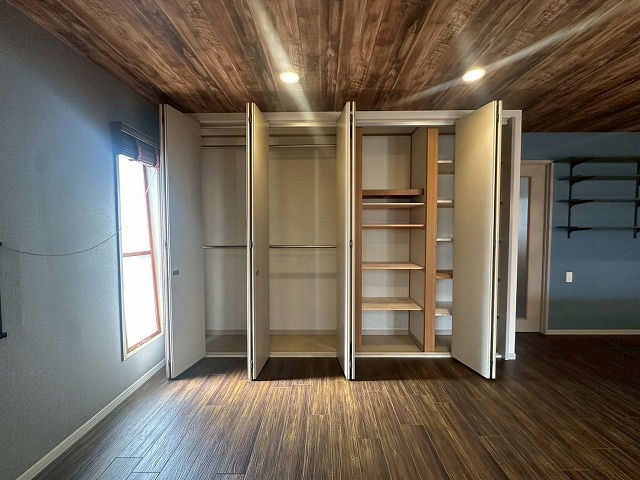 リビングの収納です。