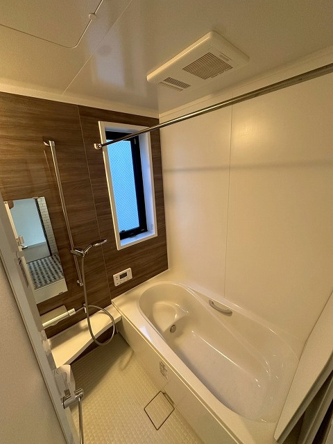 浴室乾燥機付です。