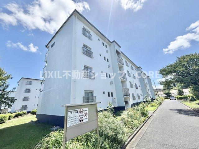 鉄筋コンクリート造4階建3階部分、新耐震基準・旧耐震が気になる方はスタッフまでお問い合わせください。