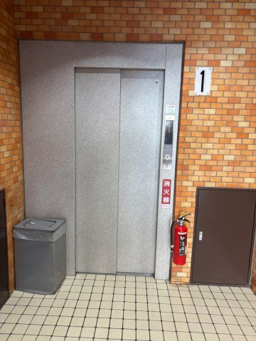 エレベーター付きマンションです