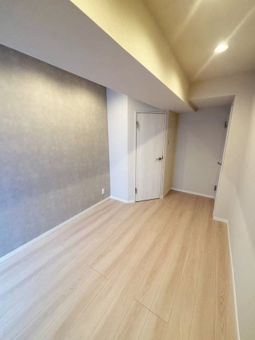 5.7帖洋室
