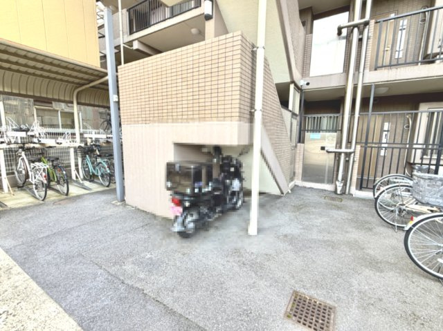 【駐輪場】