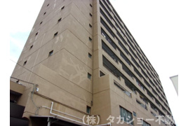 シャトードラペの外観