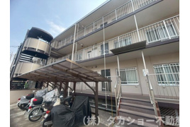 ソレイユ鷹の台 C棟の外観