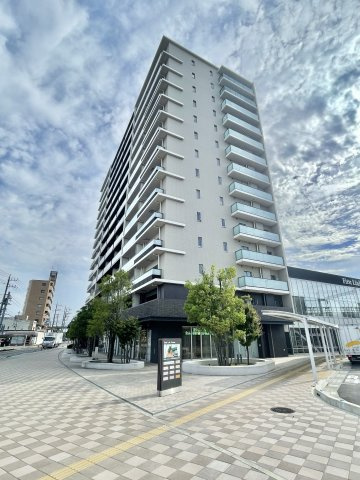落ち着いた雰囲気の外観です