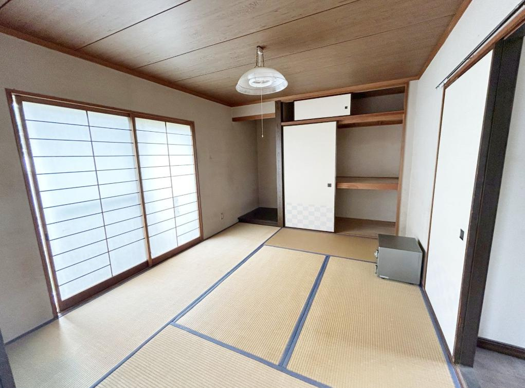 座ったり寝転んだりと、ゆったりくつろげる快適空間。クッション性があるので、お子様の遊び場としても重宝しますね♪