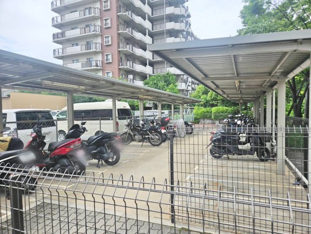バイク置場・駐輪場スペース