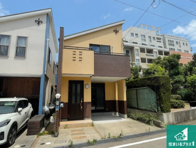 安心の10年保証！外観を美しく保ち、雨水で汚れを落とします！気になることがありましたら、お気軽にお問い合わせください！
