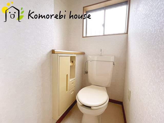 ゆったりとした空間のトイレです