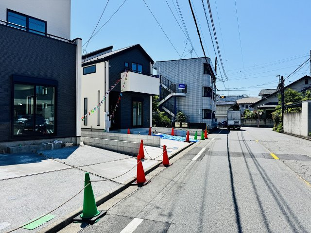 ～南西8ｍ公道に面しています～