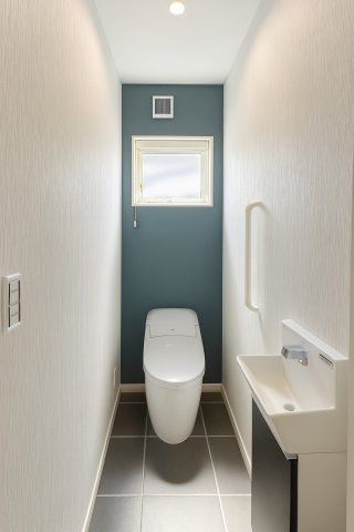 シンプルで使いやすいトイレです