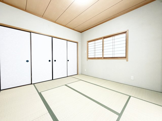 心地よい眠りを誘う畳の香りと和風空間♪