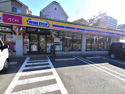 ミニストップ多摩永山店まで徒歩7分