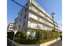 ウェルコート春日部の外観