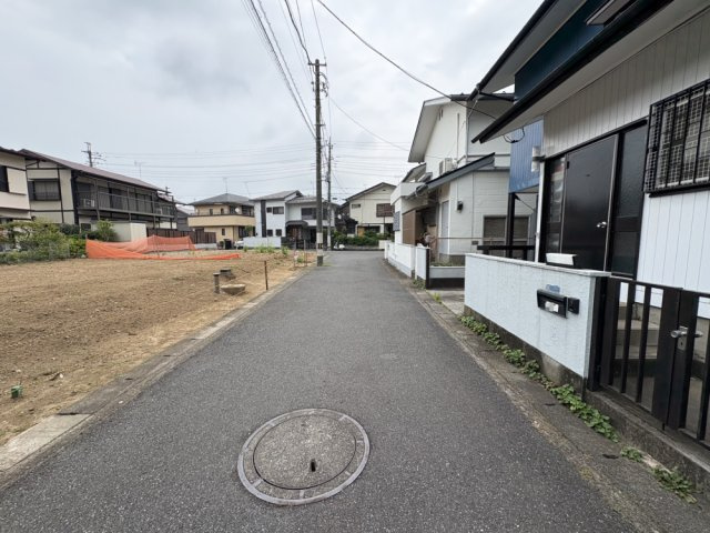 ■東武スカイツリーライン「武里」駅徒歩10分　　■土地面積約52坪！　■南面道路