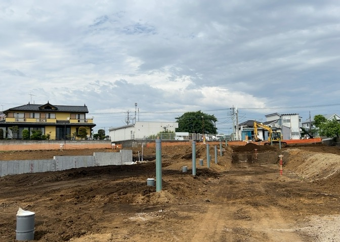 家を建てる前提で土地を探している場合、地盤の丈夫さは譲れない条件の一つです。地盤が脆弱だと追加工事が必要となります。また、過去に地盤沈下や液状化現象を起こした土地は、できるだけ避けた方がいいでしょう。