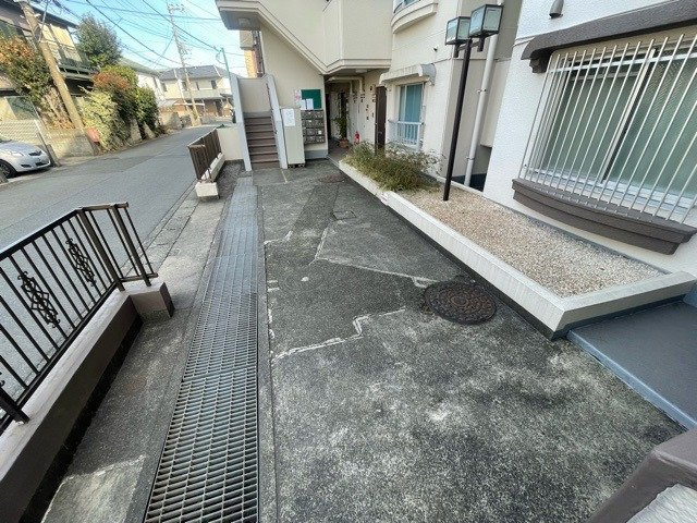 設備と言っても種類が多く、欲しいものすべてが設置されていることは少ないでしょう。そのため、予めご家族でどの設備が必須になるかなどを決めてから現地を見学することでより住み始めの想像が出来ていいでしょう。