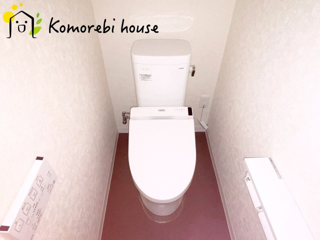 ゆったりとした空間のトイレです