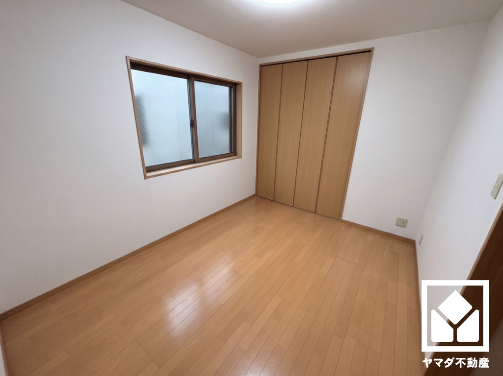 ※本画像は空室時の写真を加工し、家具・小物等を撤去したイメージです。　実際の仕様とは異なる場合がございます。