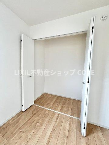 全居室にクローゼットを完備！居室空間をより広く隅々までお使いいただけますね。　